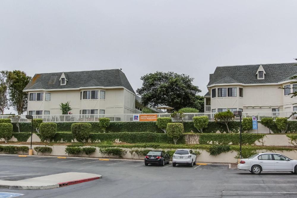 Motel 6-Marina, CA - Monterey